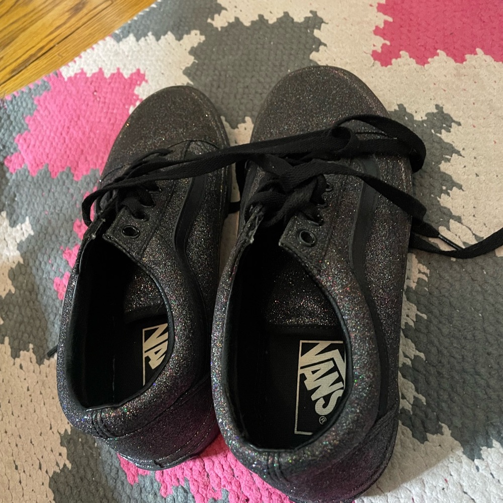 Glitter vans